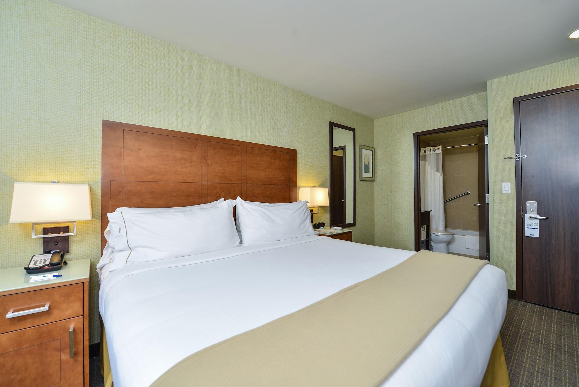 Holiday Inn Express Manhattan Midtown West By Ihg Нью-Йорк Экстерьер фото