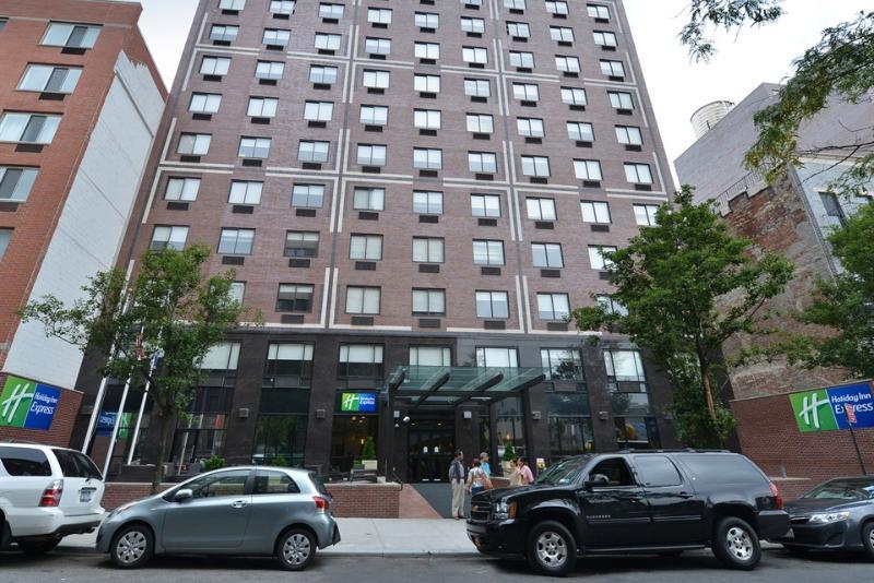 Holiday Inn Express Manhattan Midtown West By Ihg Нью-Йорк Экстерьер фото